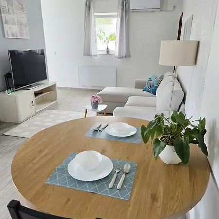 Adriatic Pearl Apartment *
